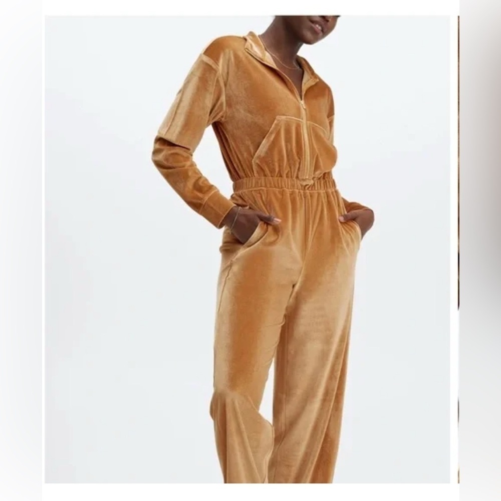 NWT Fabletics velour velvet zip-up wide leg jumpsuit M